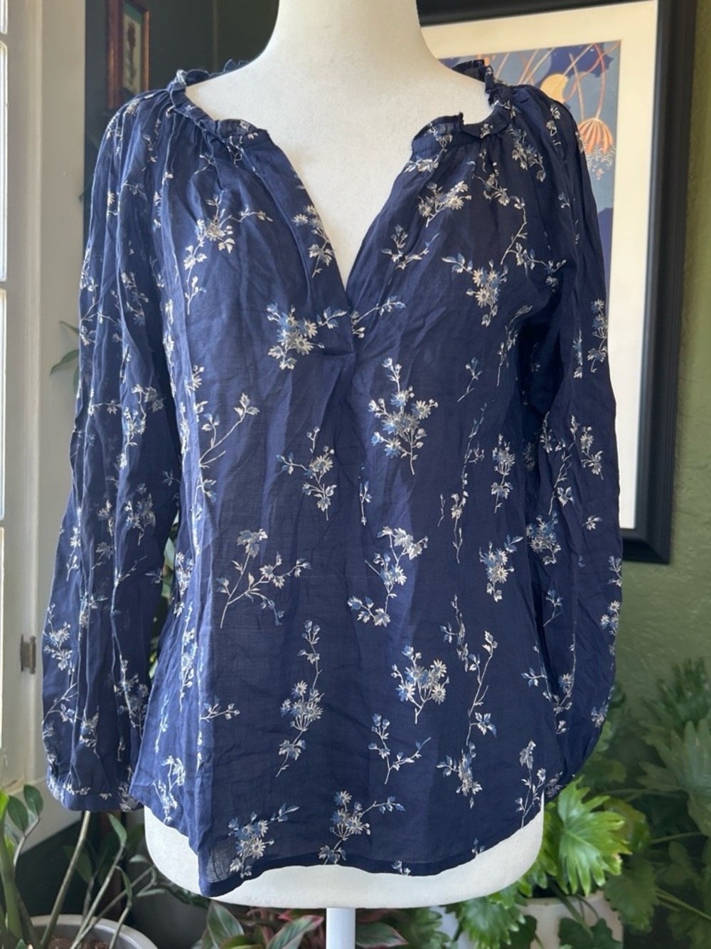 NWT Vineyard Vines Navy Blue Floral Peasant Blouse